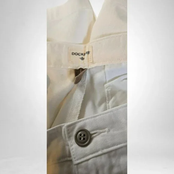 Dockers NWT W33 Men's Perfect Short Flat Front Classic Fit White - Picture 7 of 9